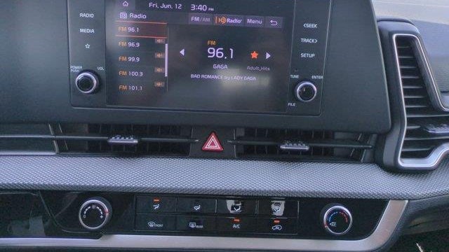 2023 Kia Sportage LX