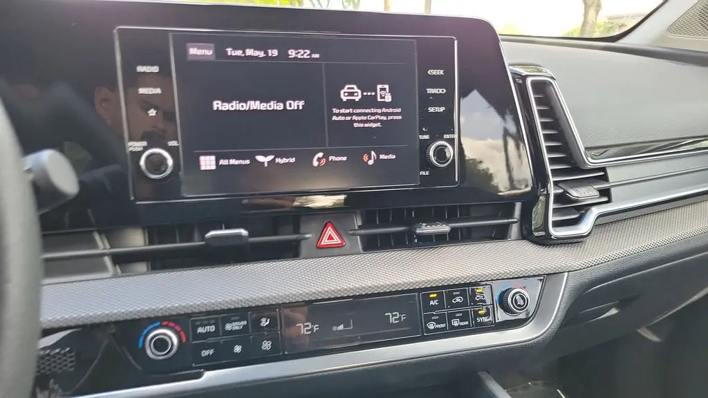 2023 Kia Sportage Hybrid LX