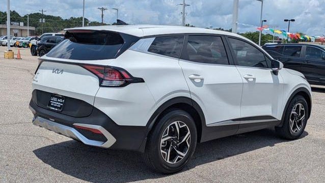 2025 Kia Sportage LX