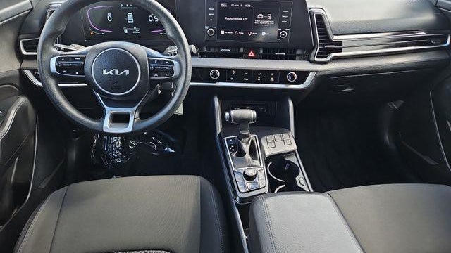 2025 Kia Sportage LX