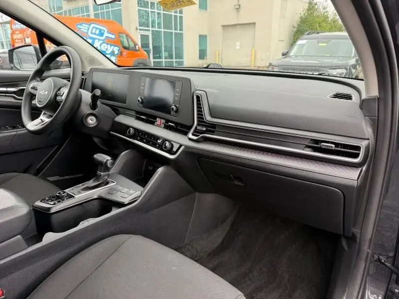 2024 Kia Sportage - $19,998