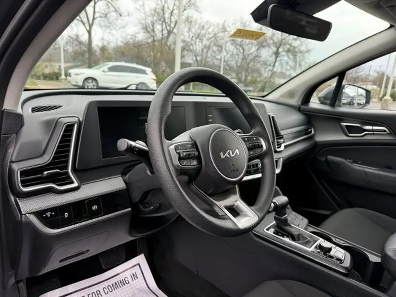 2024 Kia Sportage - $19,998