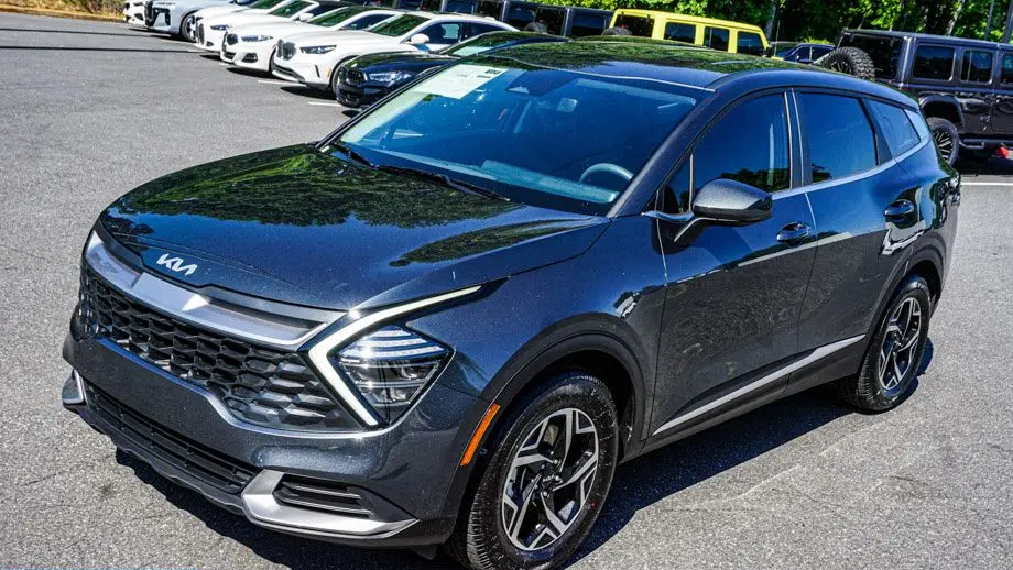 2025 Kia Sportage LX