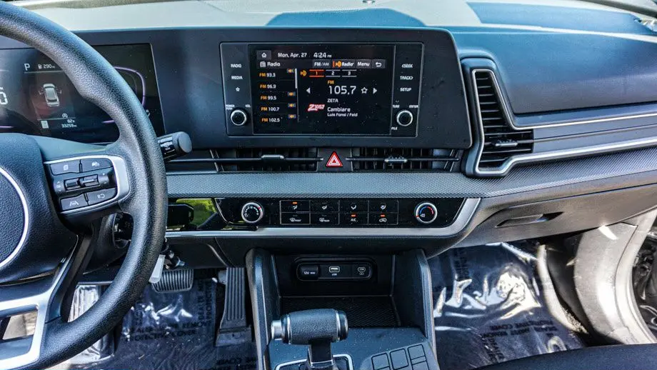 2025 Kia Sportage LX