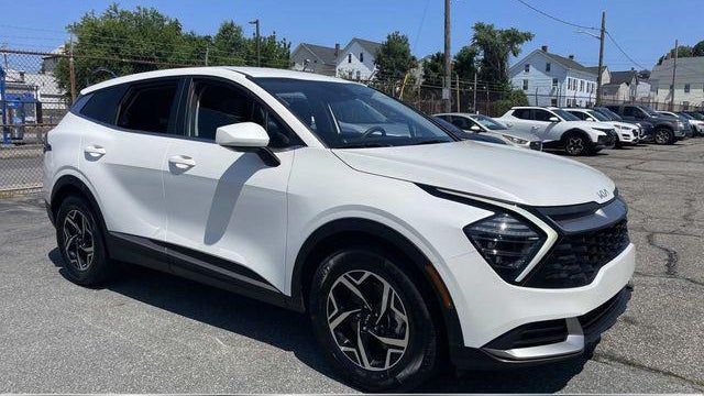 2024 Kia Sportage LX