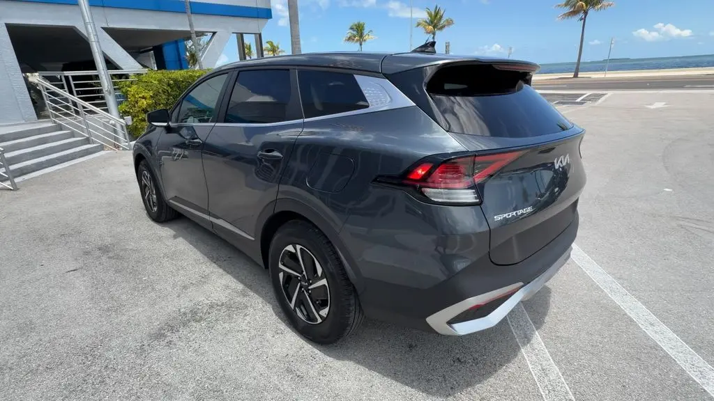 2025 Kia Sportage Hybrid LX