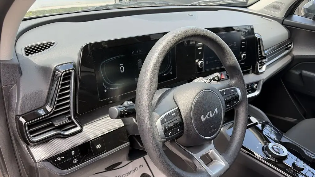 2025 Kia Sportage Hybrid LX