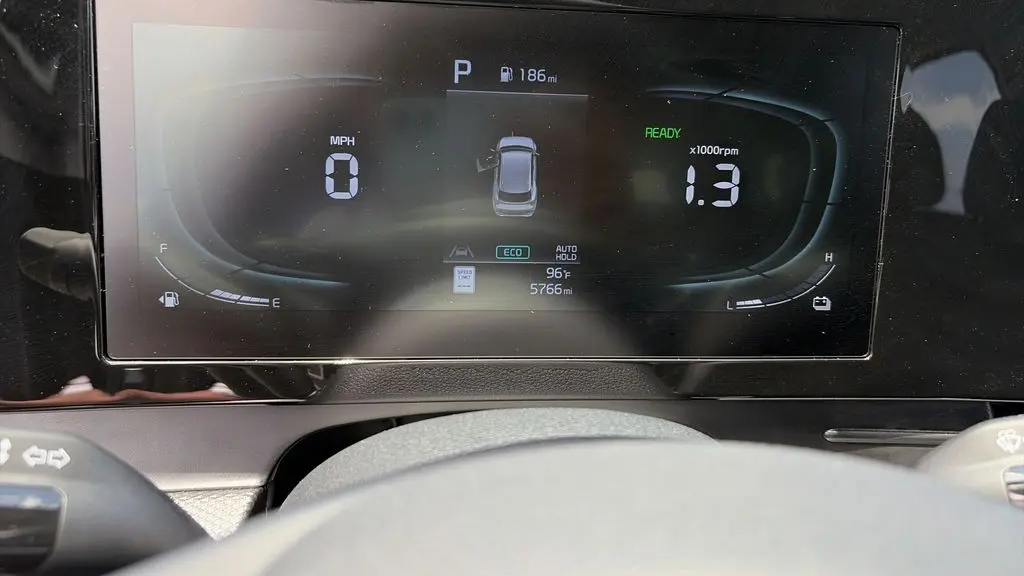 2025 Kia Sportage Hybrid LX