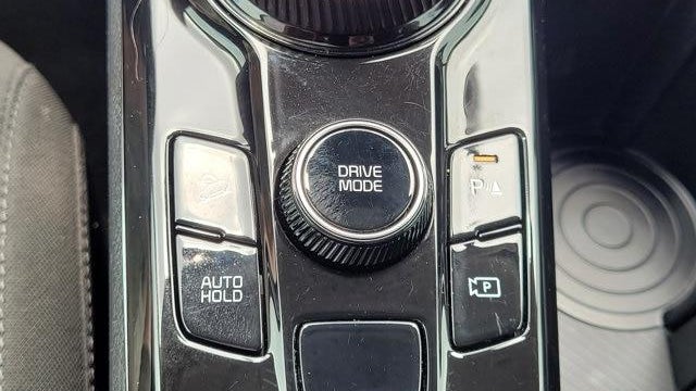 2024 Kia Sportage Hybrid LX