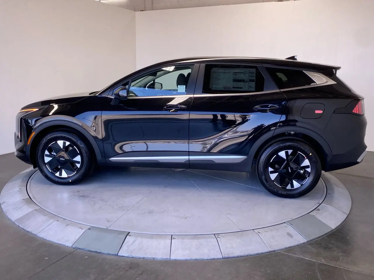 2026 Kia Sportage - $36,911