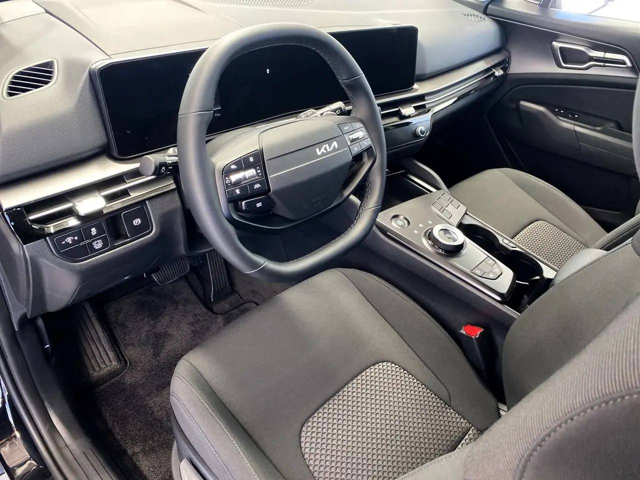 2026 Kia Sportage - $36,911