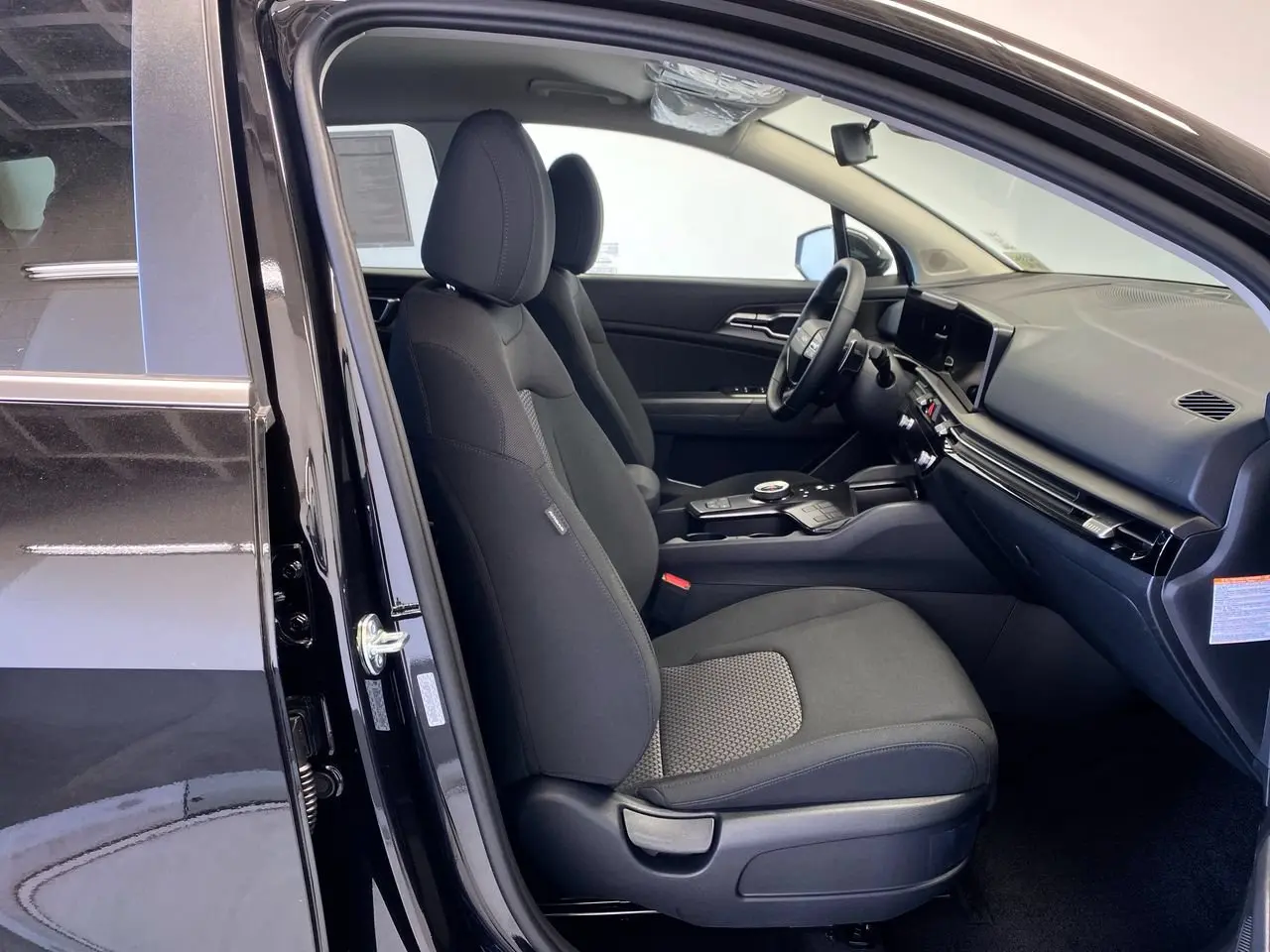 2026 Kia Sportage - $36,911