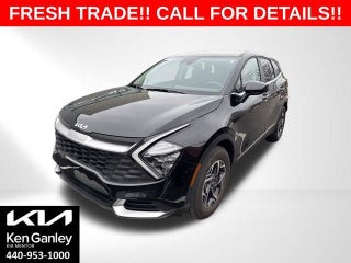 2023 Kia Sportage with Fusion Black Exterior
