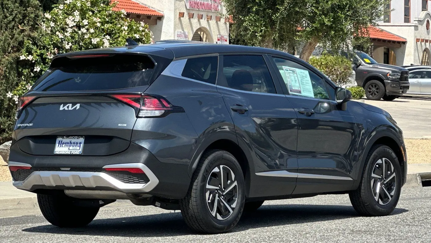 2023 Kia Sportage Hybrid LX