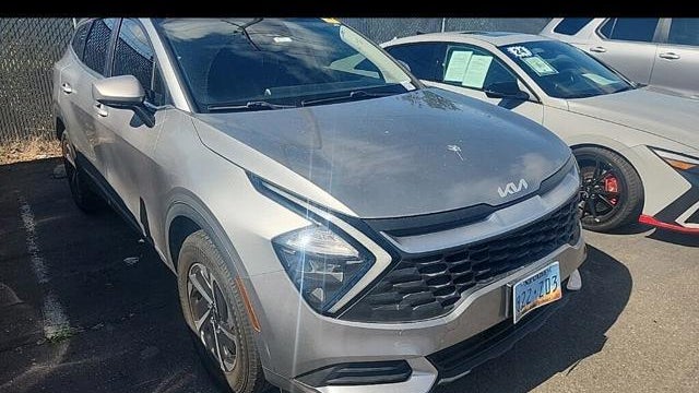 Preowned 2023 Kia Sportage Hybrid LX for Sale
