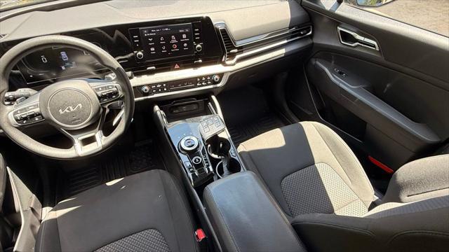 2023 Kia Sportage Hybrid LX
