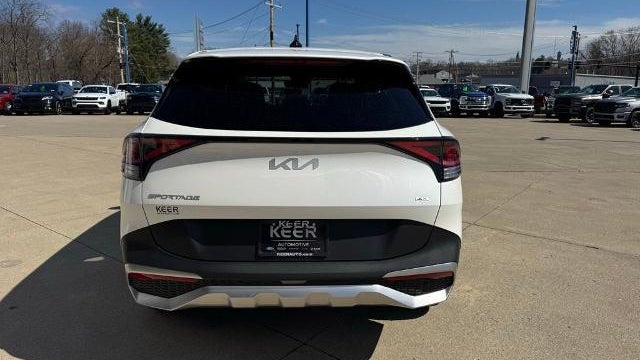 2024 Kia Sportage LX
