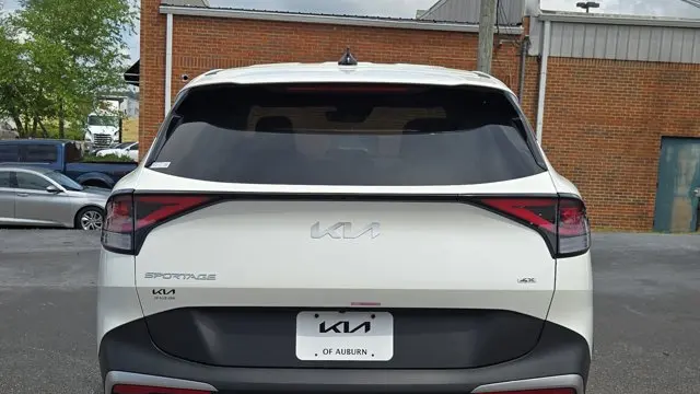2025 Kia Sportage LX