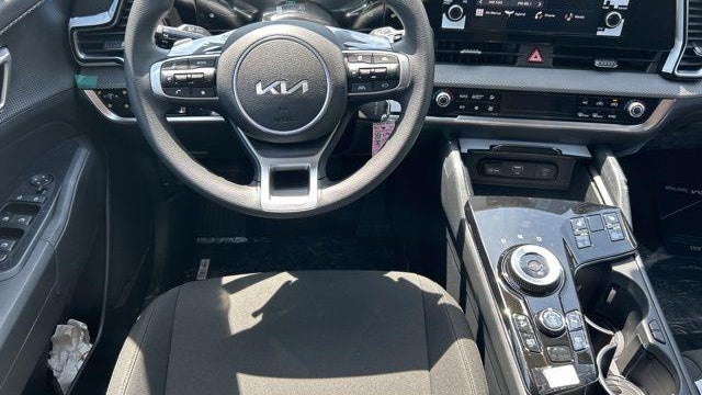 2024 Kia Sportage Hybrid LX
