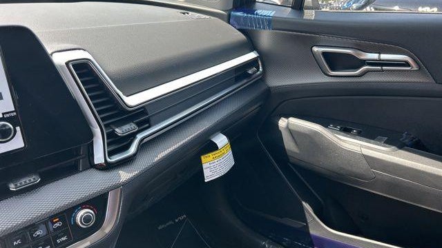 2024 Kia Sportage Hybrid LX