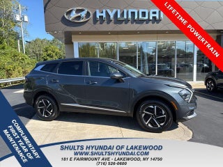 2024 Kia Sportage Hybrid with Gravity Gray Exterior
