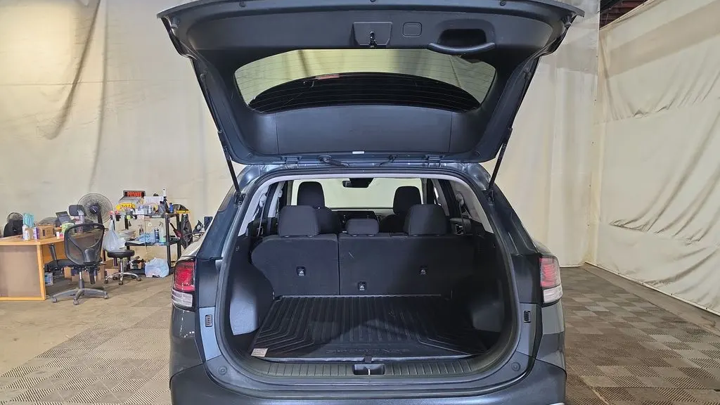 2024 Kia Sportage Hybrid LX