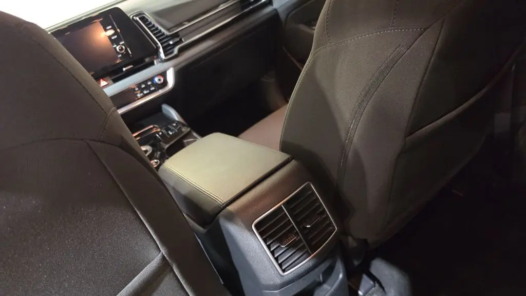 2024 Kia Sportage Hybrid LX