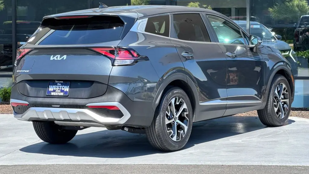 2025 Kia Sportage EX