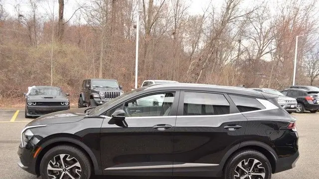 2023 Kia Sportage Hybrid EX
