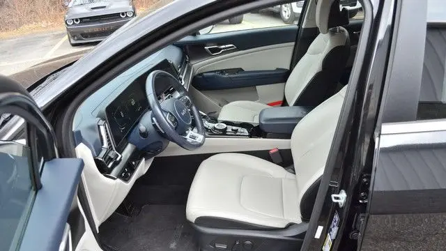 2023 Kia Sportage Hybrid EX