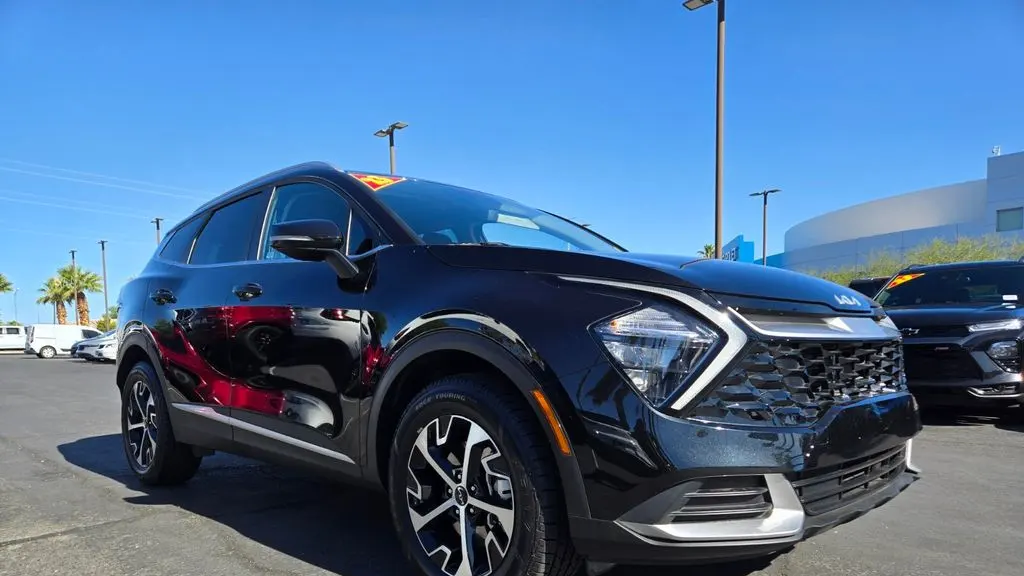 Preowned 2023 Kia Sportage Hybrid EX for Sale