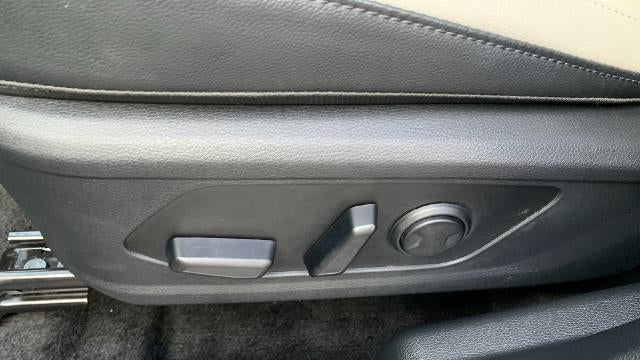 2025 Kia Sportage Hybrid EX