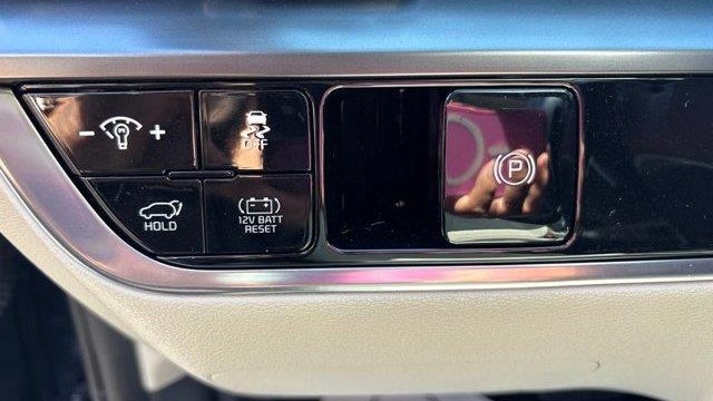 2025 Kia Sportage Hybrid EX