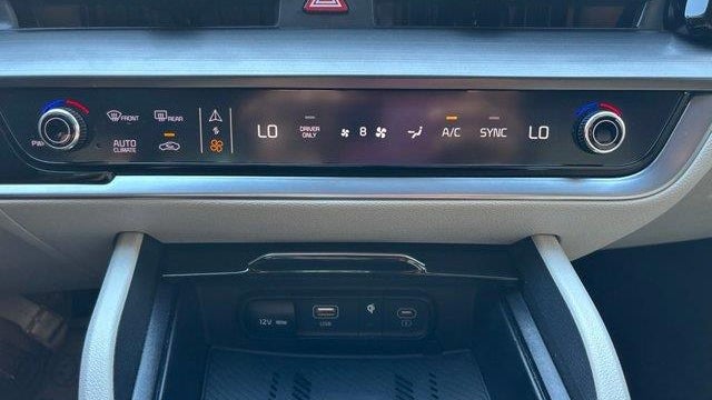 2025 Kia Sportage Hybrid EX