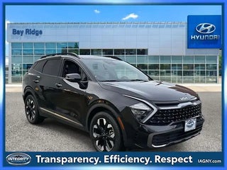 2023 Kia Sportage Plug-In Hybrid with Fusion Black Exterior