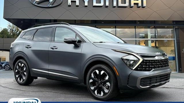 Preowned 2023 Kia Sportage Plug-In Hybrid X-Line for Sale