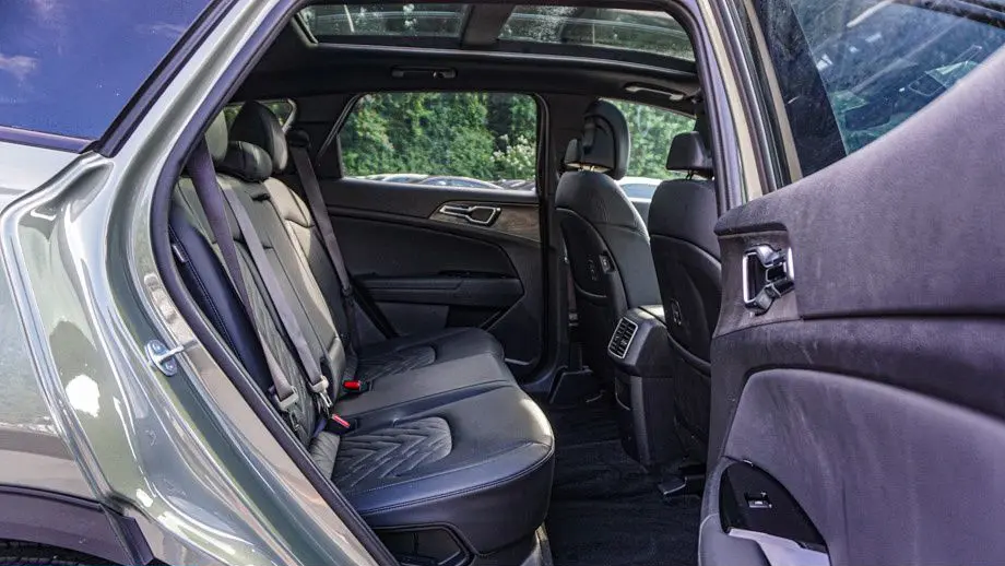 2024 Kia Sportage Plug-In Hybrid X-Line