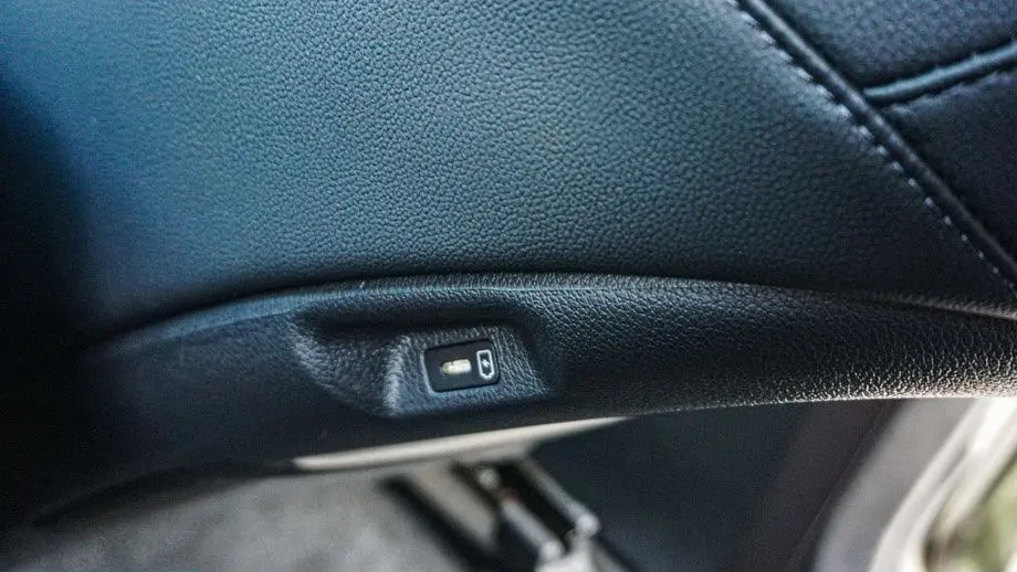2024 Kia Sportage Plug-In Hybrid X-Line