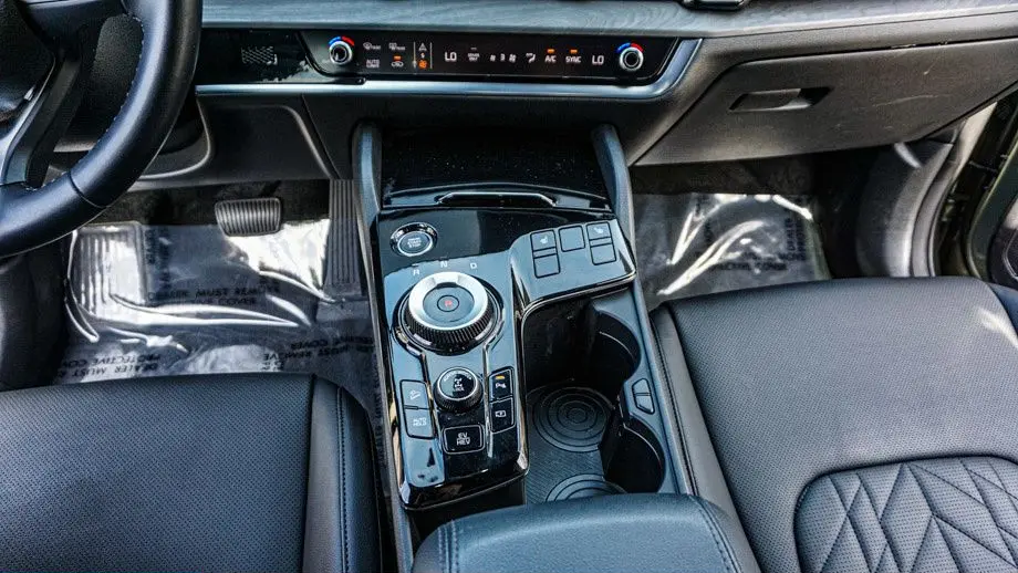 2024 Kia Sportage Plug-In Hybrid X-Line
