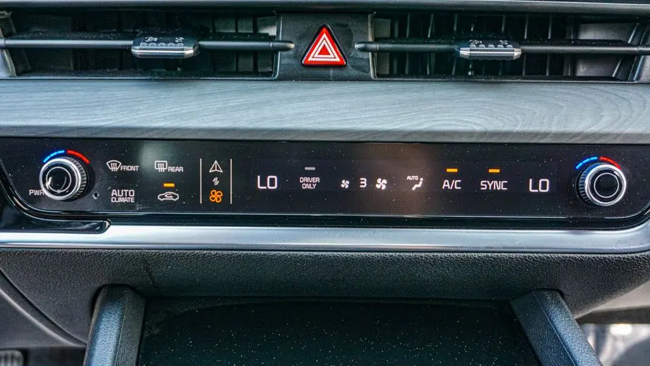 2024 Kia Sportage Plug-In Hybrid X-Line