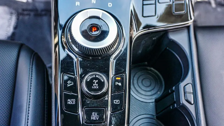2024 Kia Sportage Plug-In Hybrid X-Line