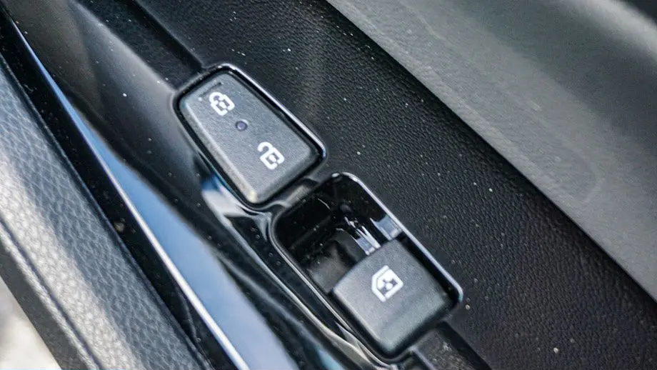 2024 Kia Sportage Plug-In Hybrid X-Line