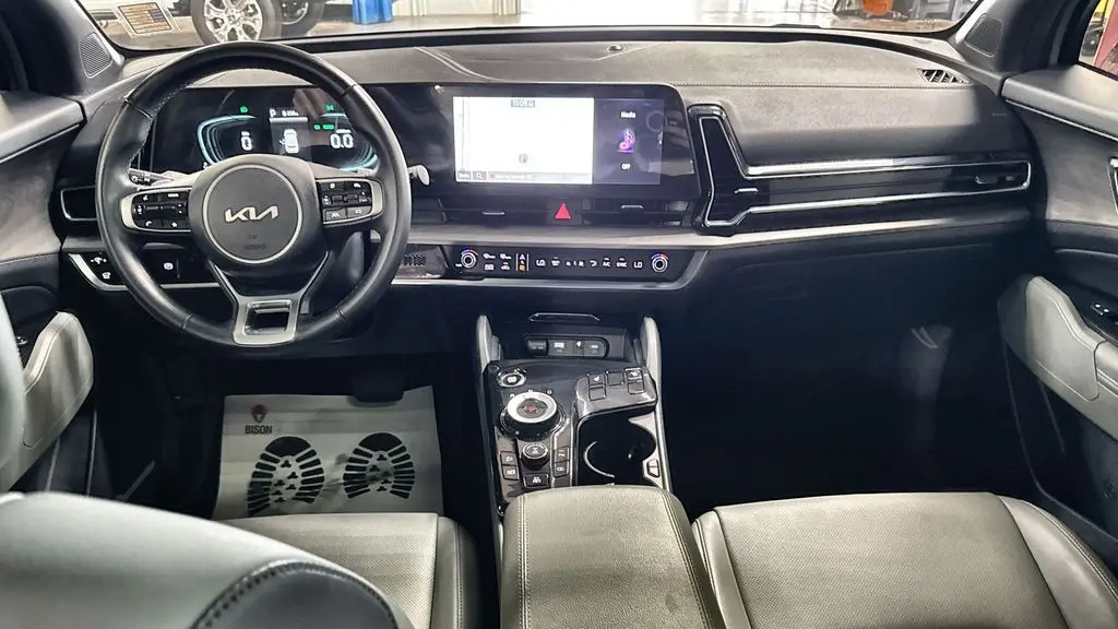 2024 Kia Sportage Plug-In Hybrid X-Line