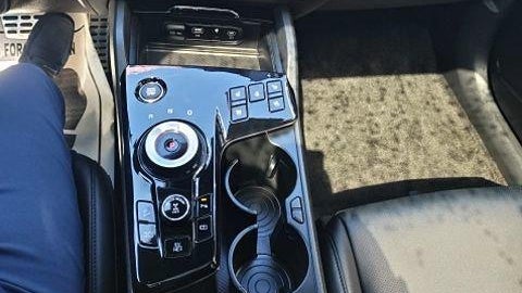 2025 Kia Sportage Plug-In Hybrid X-Line Prestige