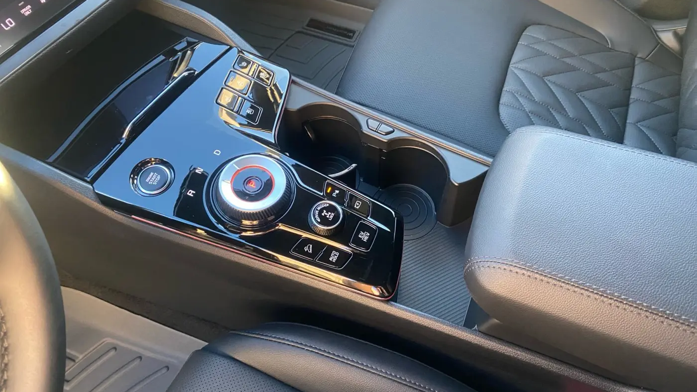 2025 Kia Sportage Plug-In Hybrid X-Line Prestige