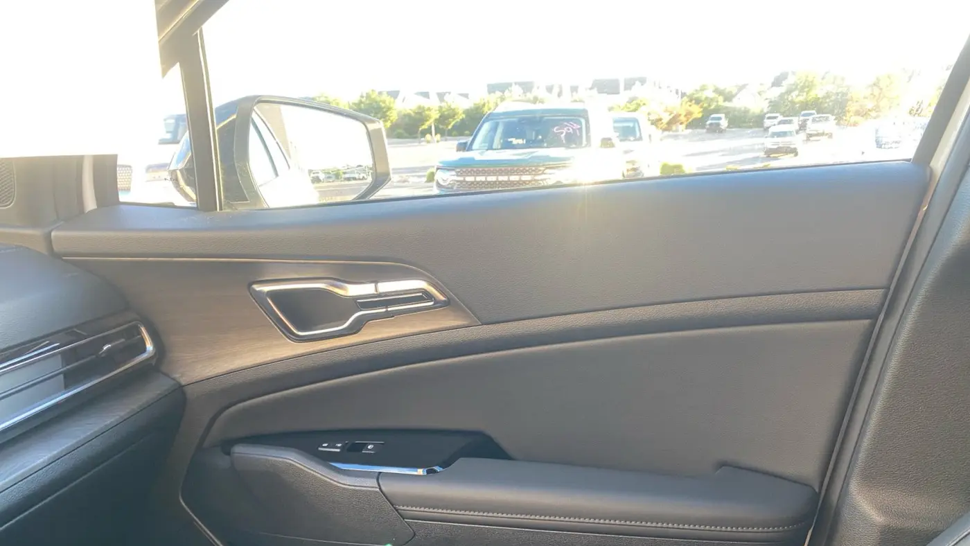 2025 Kia Sportage Plug-In Hybrid X-Line Prestige