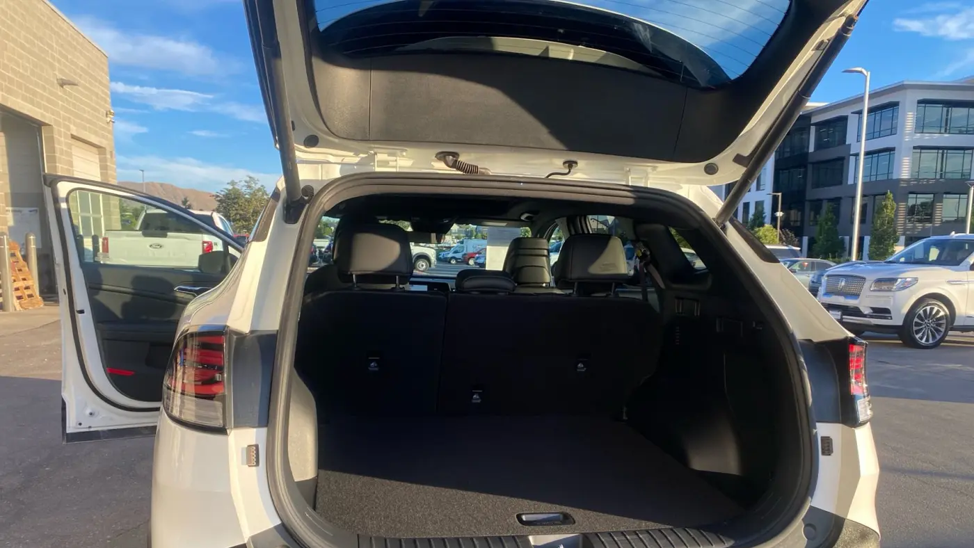 2025 Kia Sportage Plug-In Hybrid X-Line Prestige