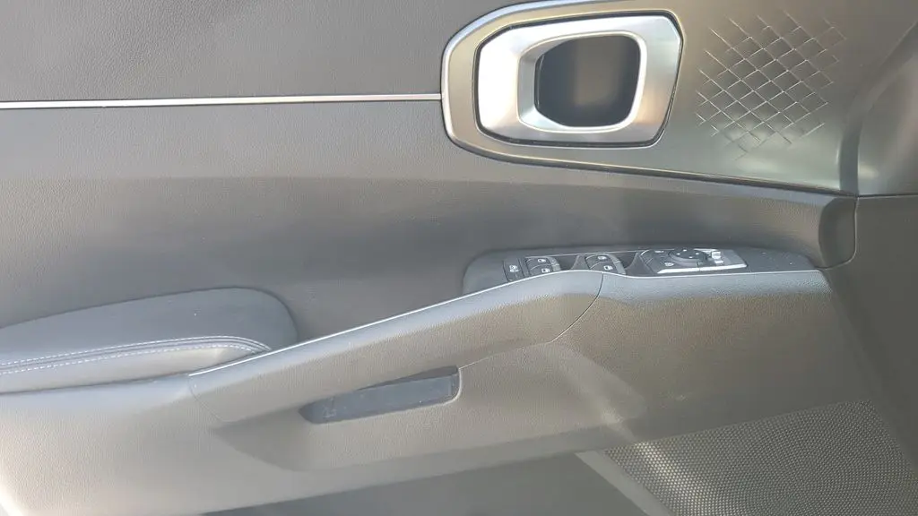 2022 Kia Sorento Hybrid S