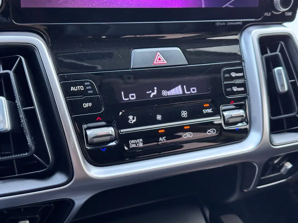 2022 Kia Sorento - $20,000