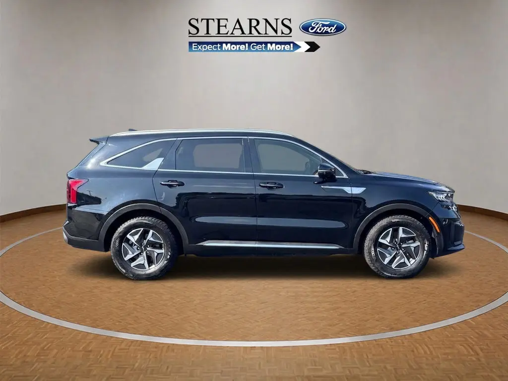 2022 Kia Sorento - $20,000